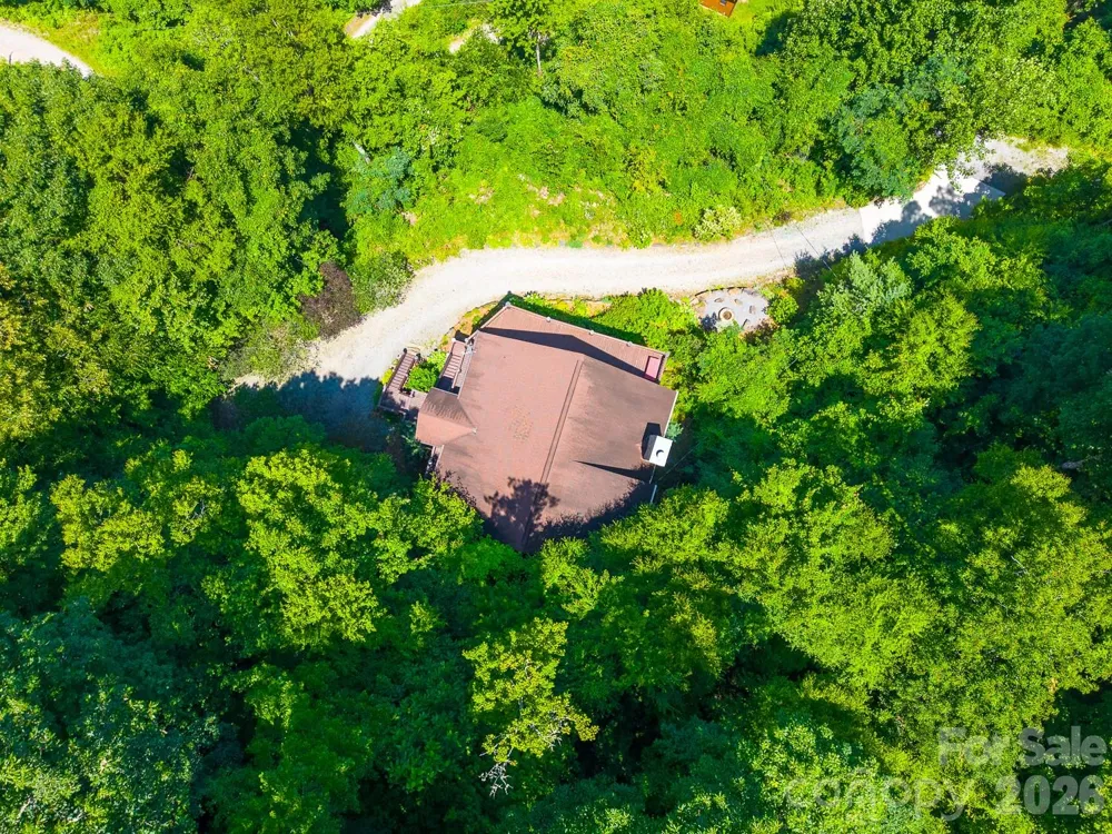 92 Falcons Peak Lane Whittier, NC 28789