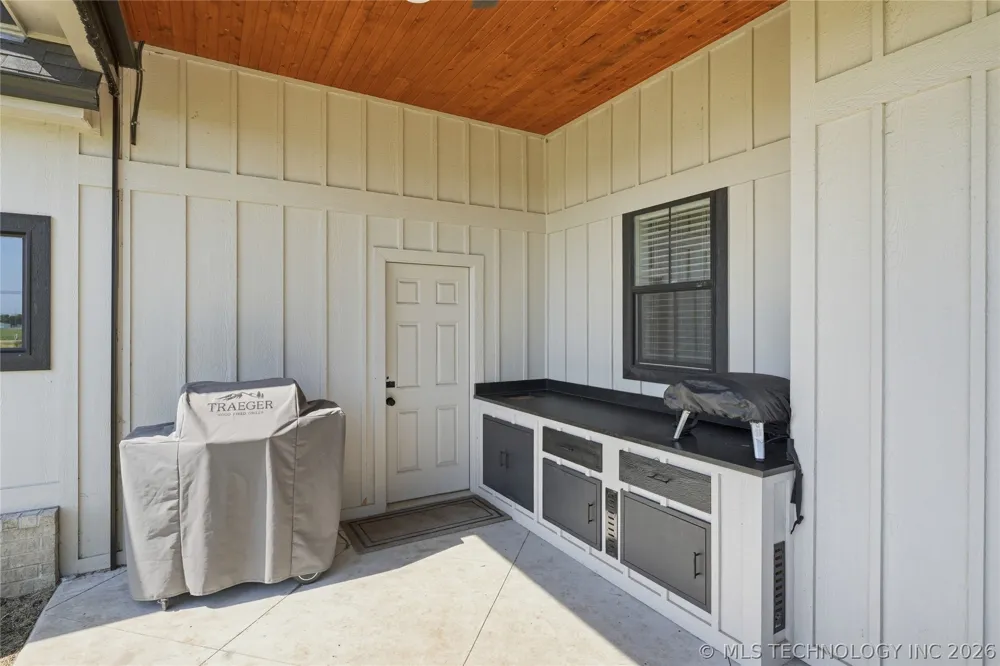 4196 Alt Hwy 75 Beggs, OK 74421