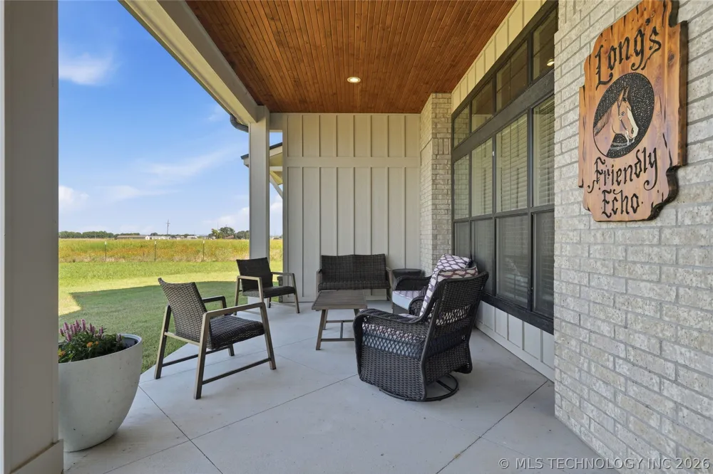 4196 Alt Hwy 75 Beggs, OK 74421