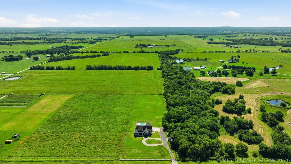 4196 Alt Hwy 75 Beggs, OK 74421