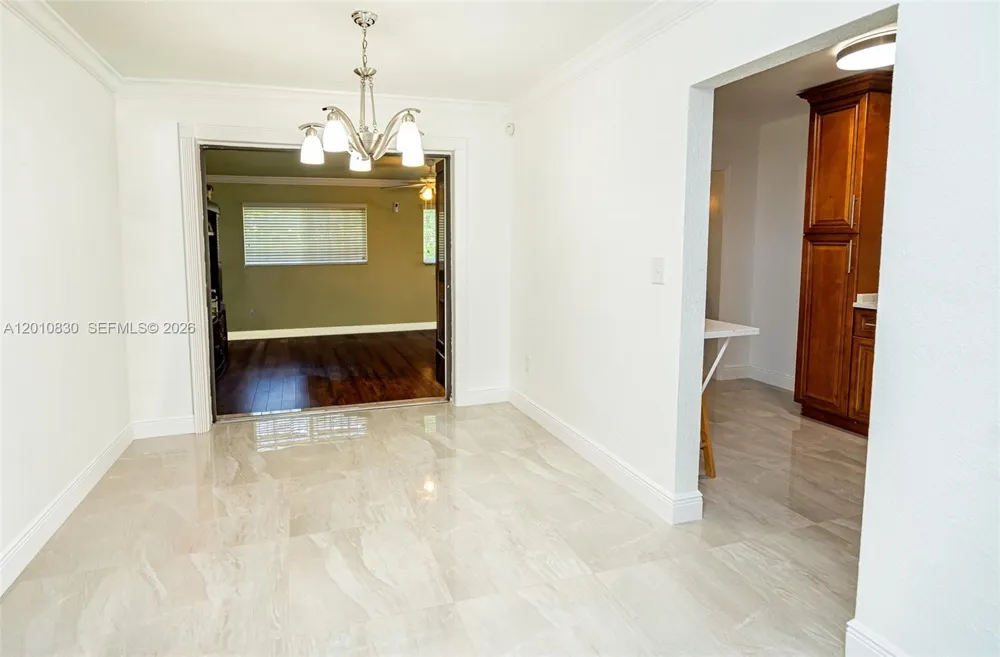 18010 NW 48th Ct Miami Gardens, FL 33055