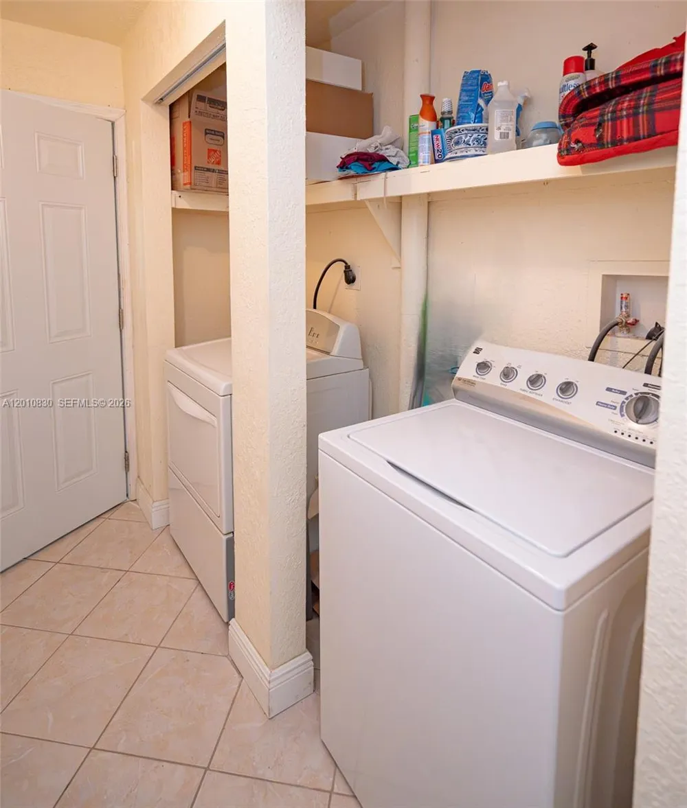 18010 NW 48th Ct Miami Gardens, FL 33055