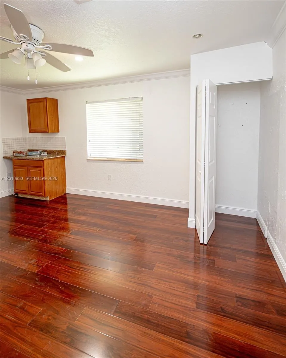 18010 NW 48th Ct Miami Gardens, FL 33055