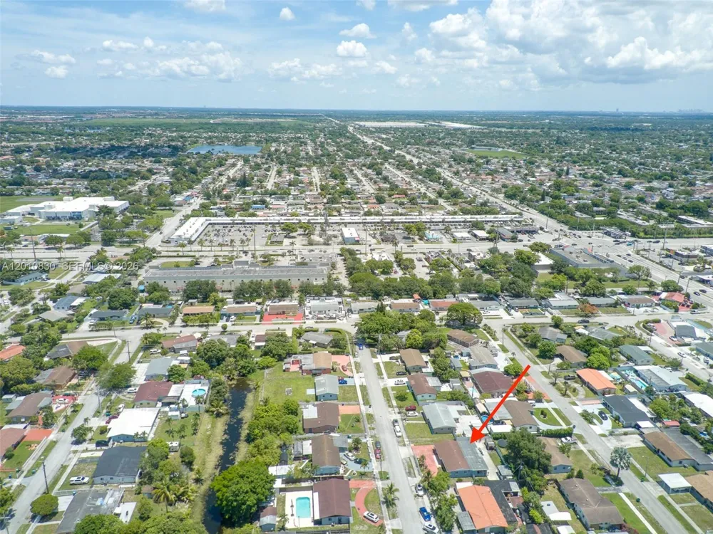 18010 NW 48th Ct Miami Gardens, FL 33055