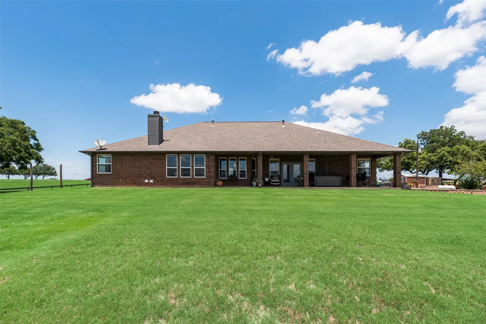 US Hwy 82 Bells, TX 75414