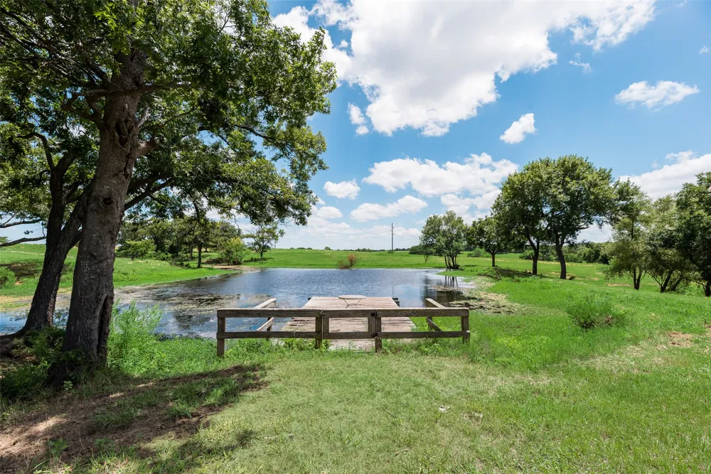 US Hwy 82 Bells, TX 75414