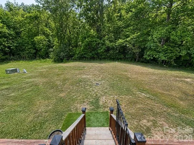 1556 Cooper Avenue Kannapolis, NC 28081