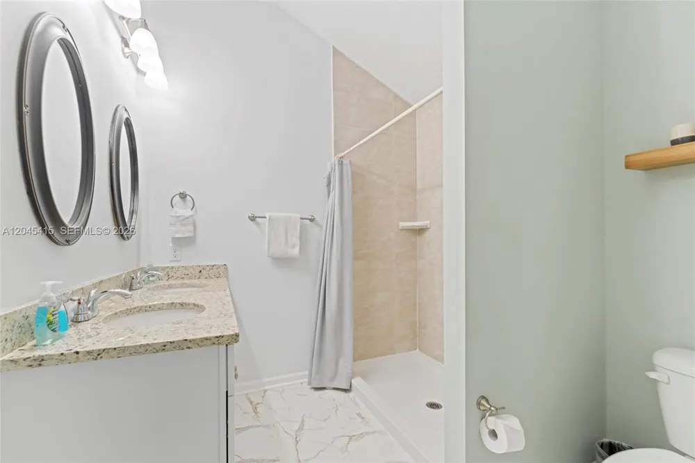 2 POINCIANA COVE RD St Augustine, FL 32084