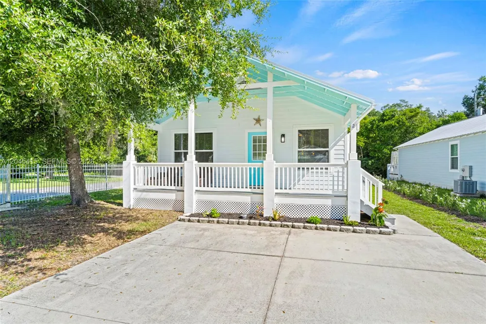2 POINCIANA COVE RD St Augustine, FL 32084