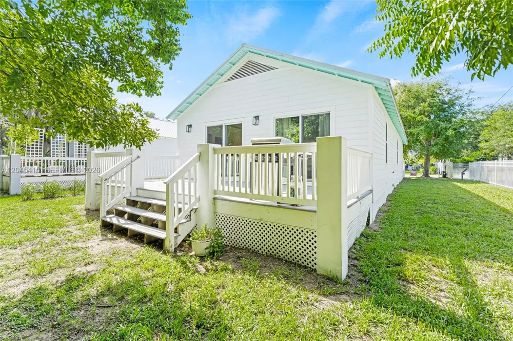 2 POINCIANA COVE RD St Augustine, FL 32084