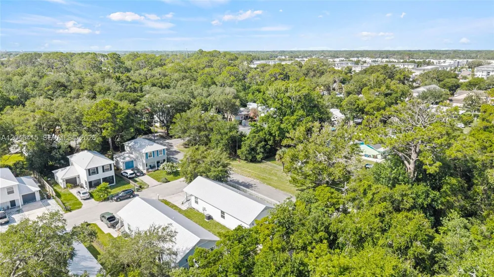 2 POINCIANA COVE RD St Augustine, FL 32084