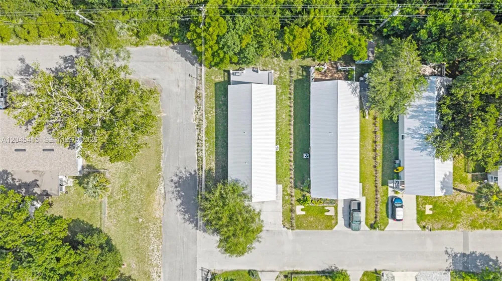 2 POINCIANA COVE RD St Augustine, FL 32084