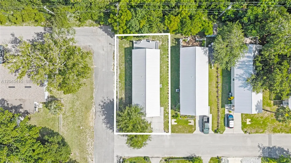 2 POINCIANA COVE RD St Augustine, FL 32084