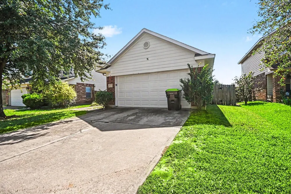 13923 Marners Court Houston, TX 77014