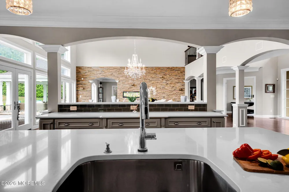 2 Hop Brook Lane Holmdel, NJ 07733