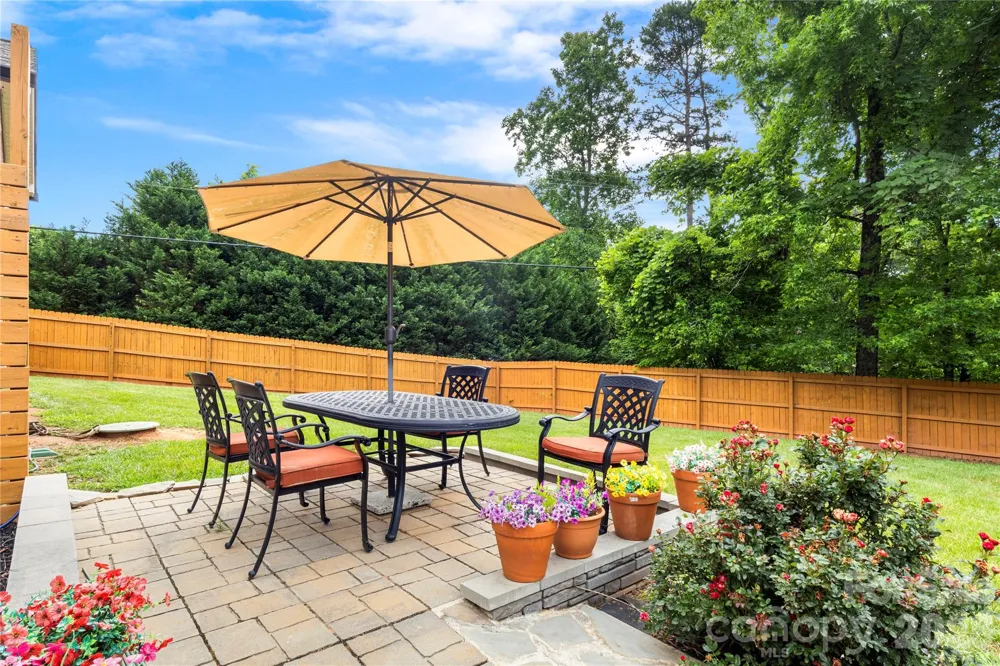7760 Wallace Lane Denver, NC 28037