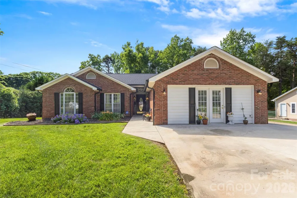 7760 Wallace Lane Denver, NC 28037
