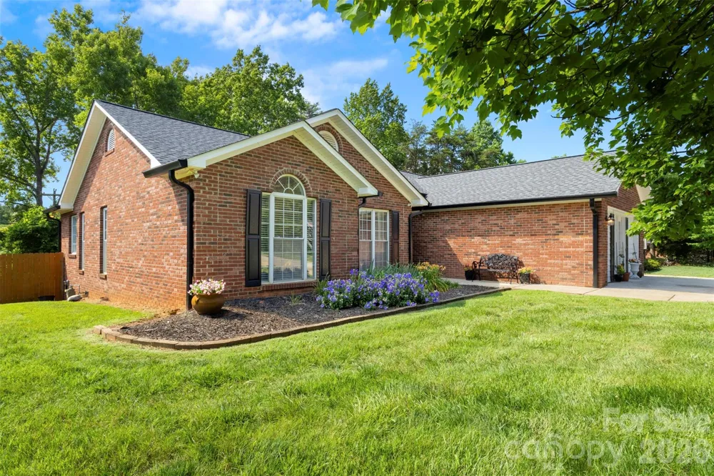 7760 Wallace Lane Denver, NC 28037
