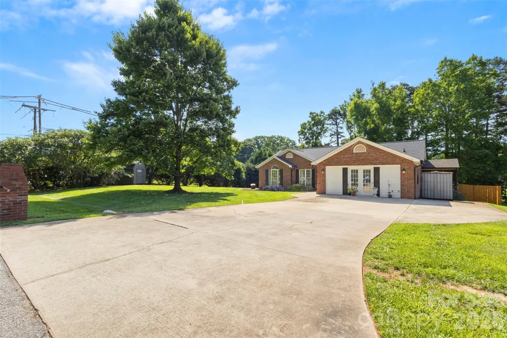 7760 Wallace Lane Denver, NC 28037