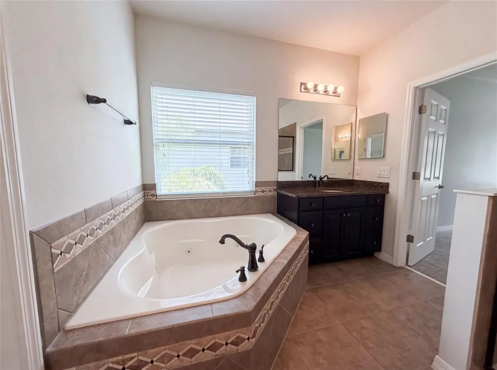 280 CHANDLER CIRCLE Oviedo, FL 32765