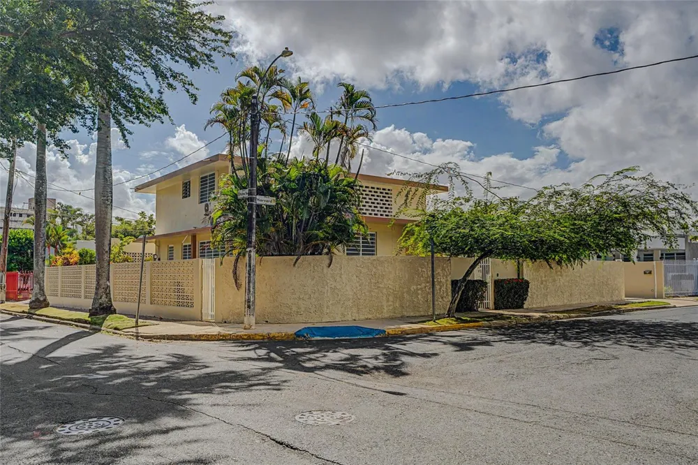 901 HARVARD San Juan, PR 00927