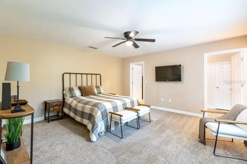 15713 NW 268TH TERRACE High Springs, FL 32643