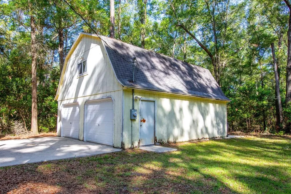 15713 NW 268TH TERRACE High Springs, FL 32643
