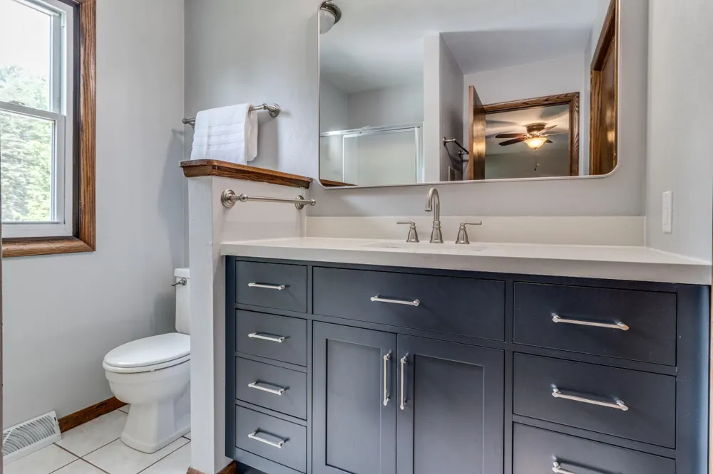 138 Grand Castle Terrace Battle Creek, MI 49014