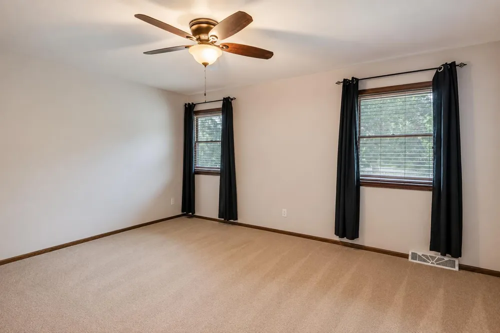 138 Grand Castle Terrace Battle Creek, MI 49014