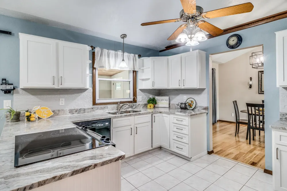 138 Grand Castle Terrace Battle Creek, MI 49014