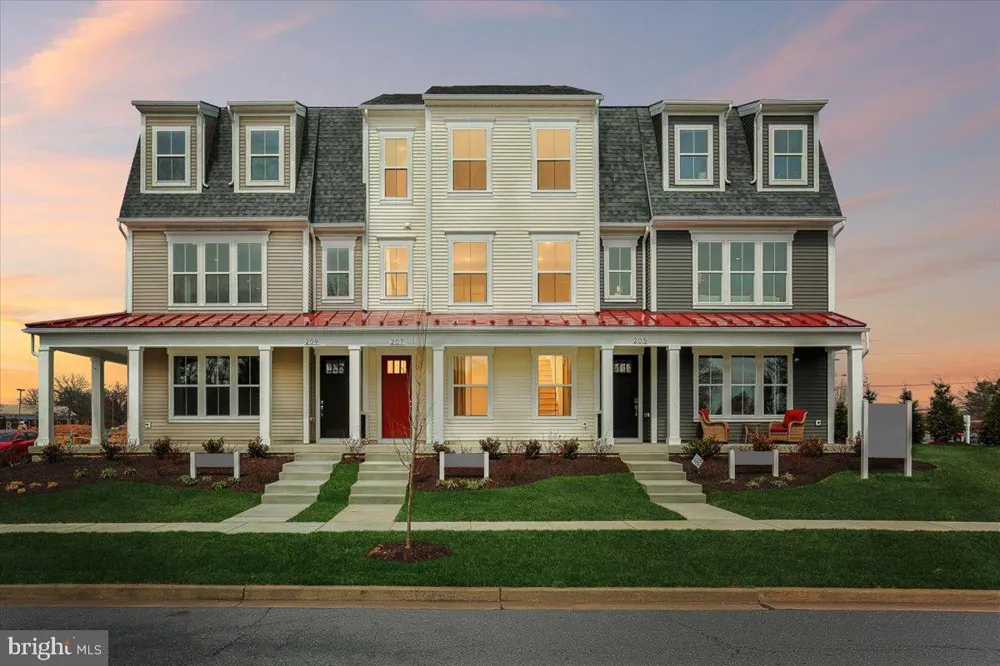 102 ALLEN LANE Poolesville, MD 20837