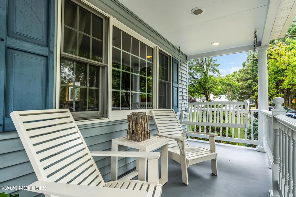 5 Spruce Drive Shrewsbury, NJ 07702