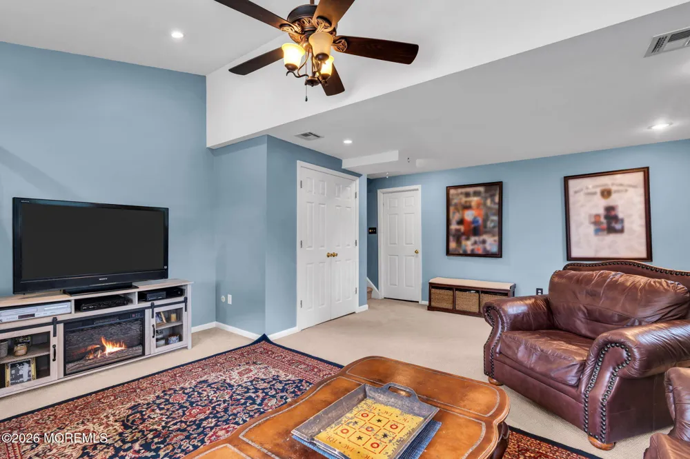 5 Spruce Drive Shrewsbury, NJ 07702