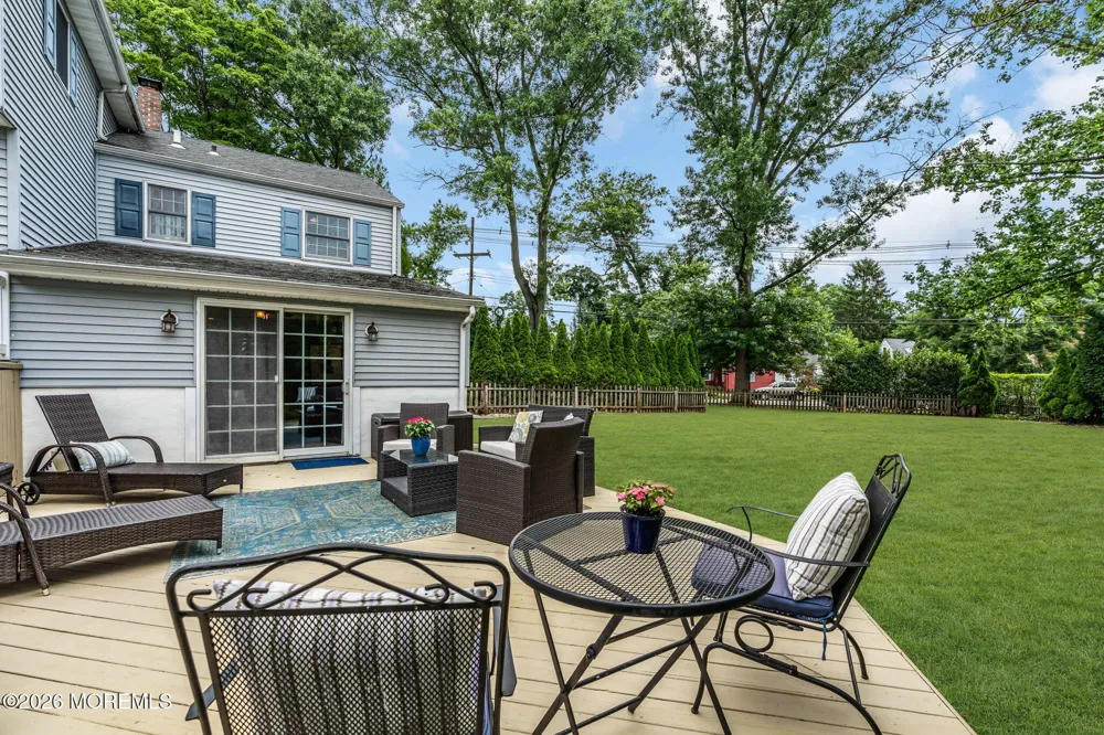 5 Spruce Drive Shrewsbury, NJ 07702