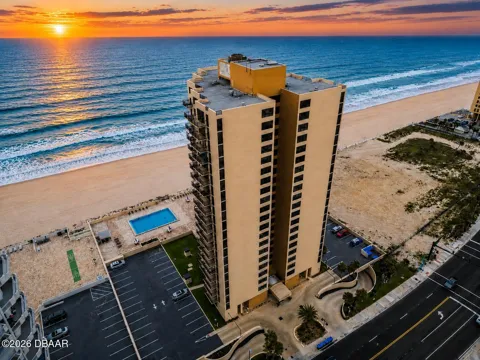 3051 S Atlantic Avenue #2106