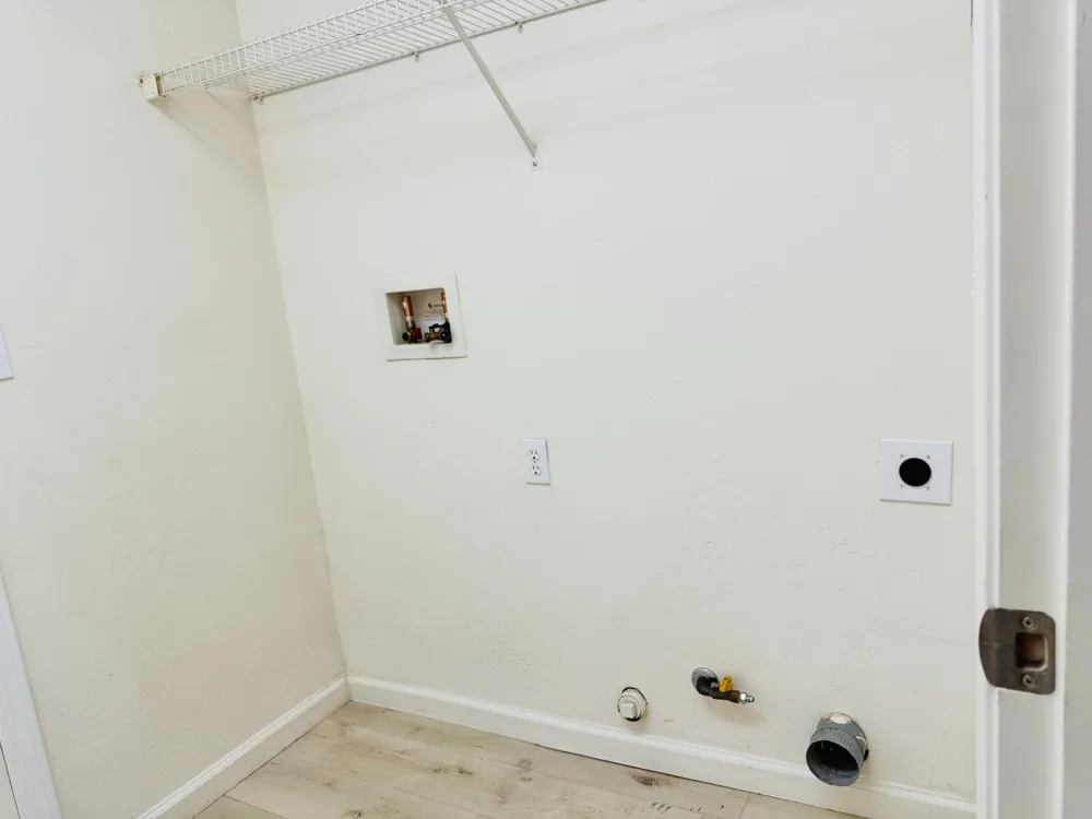 6591 W Fairmont Avenue Fresno, CA 93723