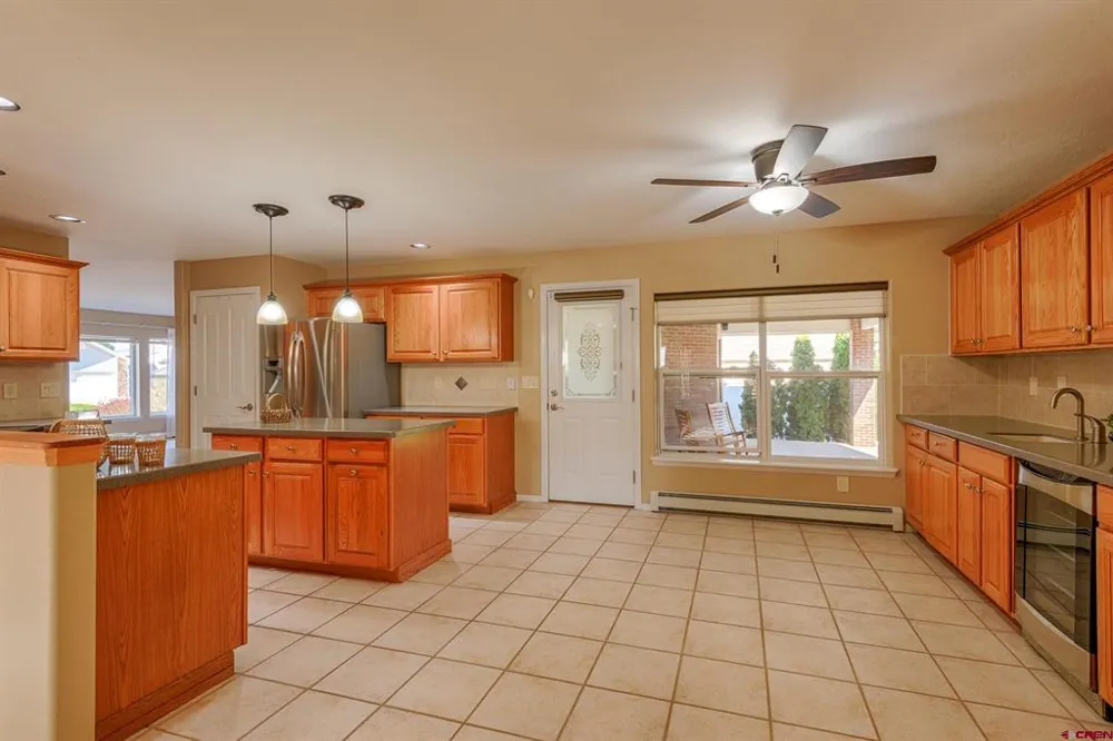 1669 Ironton Street Montrose, CO 81401