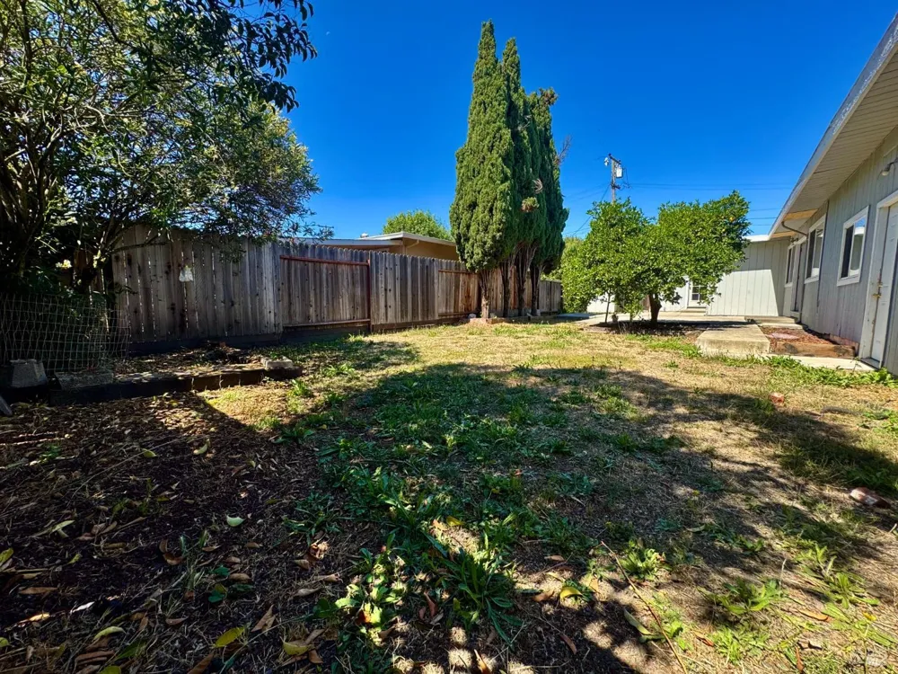 701 Corlano Avenue Santa Rosa, CA 95404