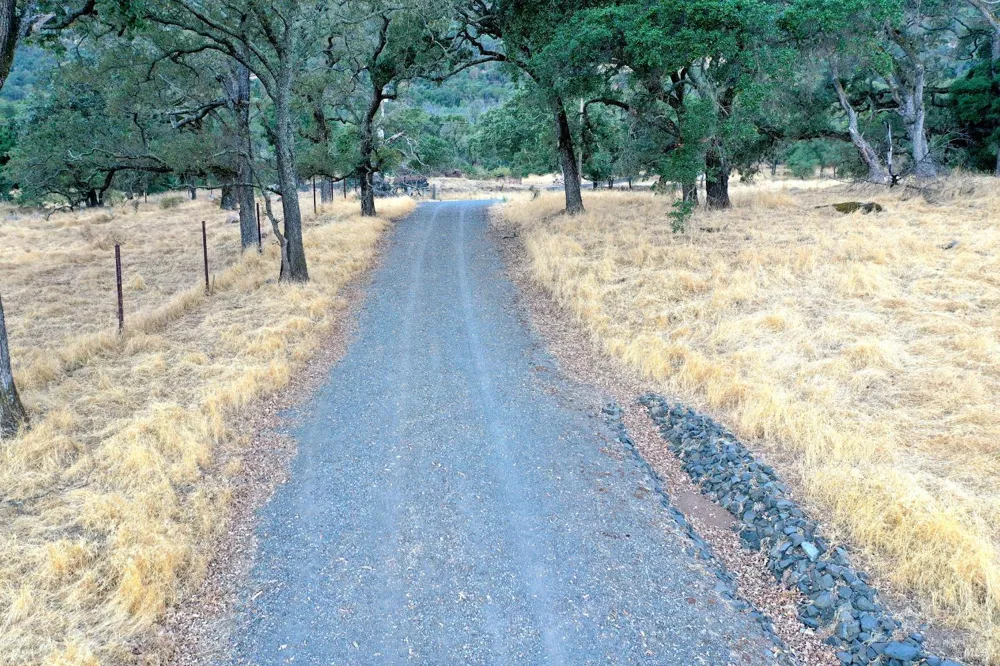 3576 Monticello Road Napa, CA 94558
