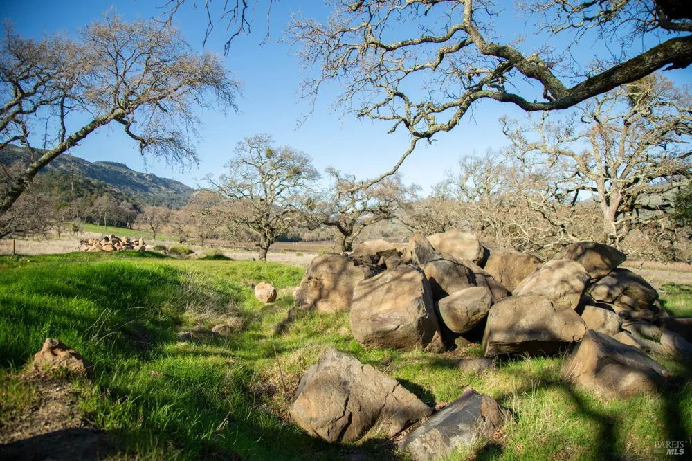 3576 Monticello Road Napa, CA 94558