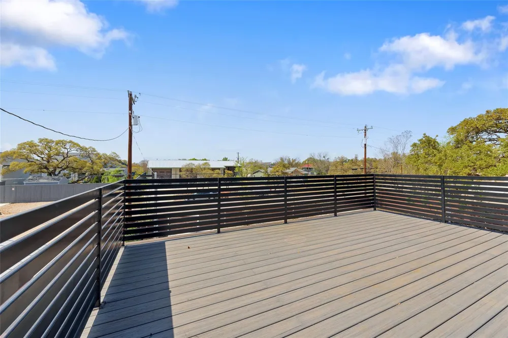 2854 Lakeshore Drive Canyon Lake, TX 78133