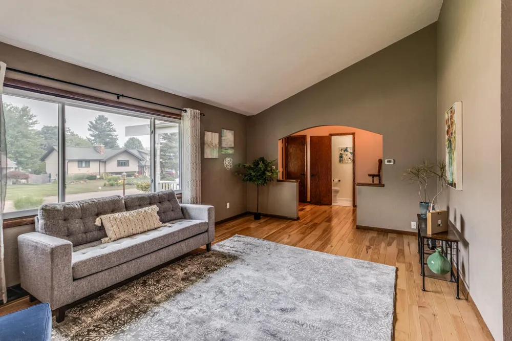 138 Grand Castle Terrace Emmett Charter Township, MI 49014