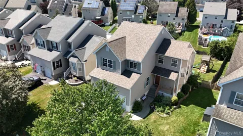 16 McLaughlin Way