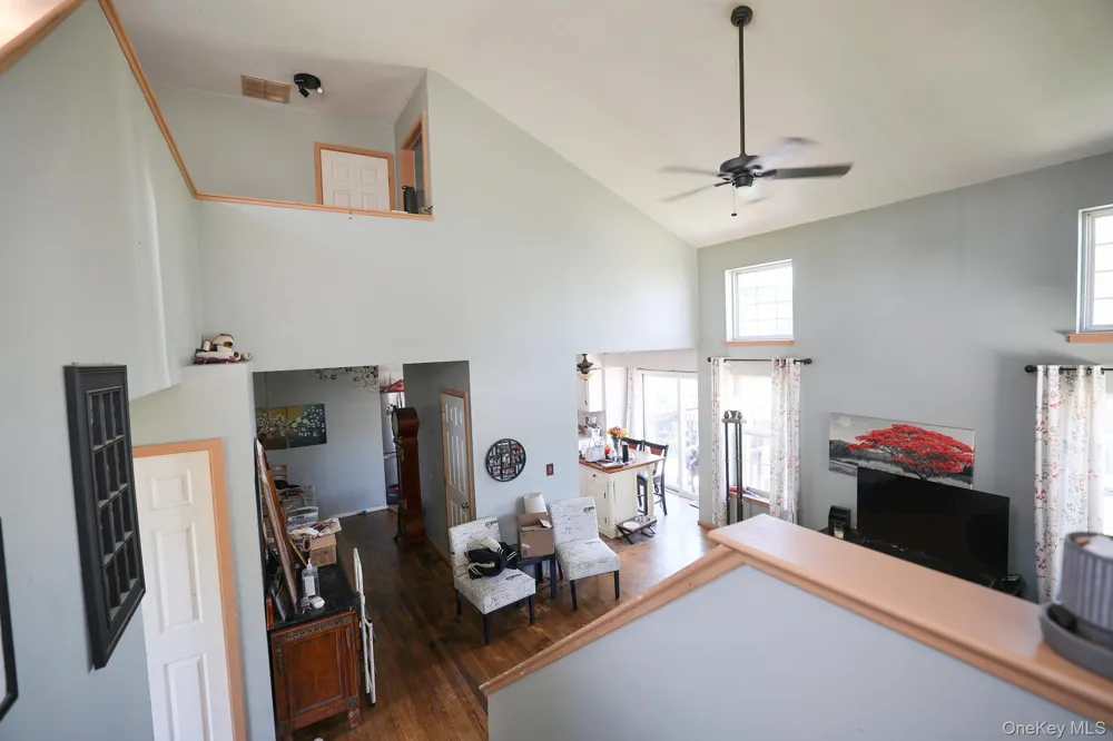 16 McLaughlin Way Washingtonville, NY 10992