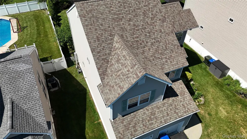 16 McLaughlin Way Washingtonville, NY 10992