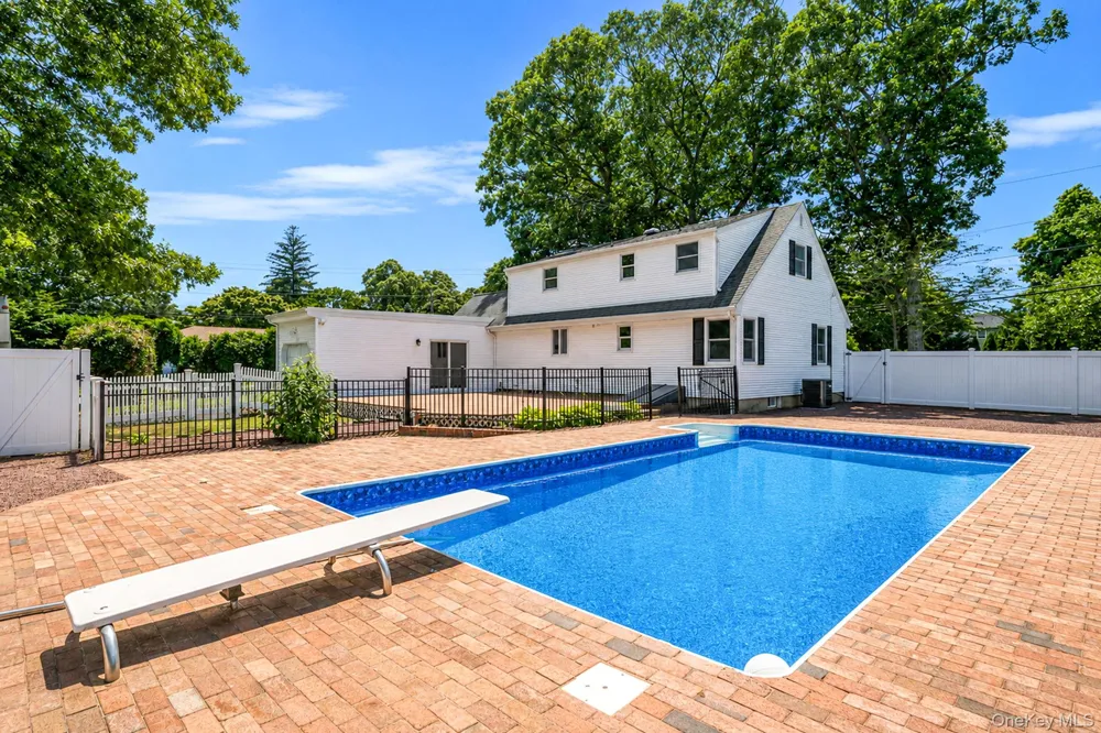 273 Cambon Avenue Saint James, NY 11780