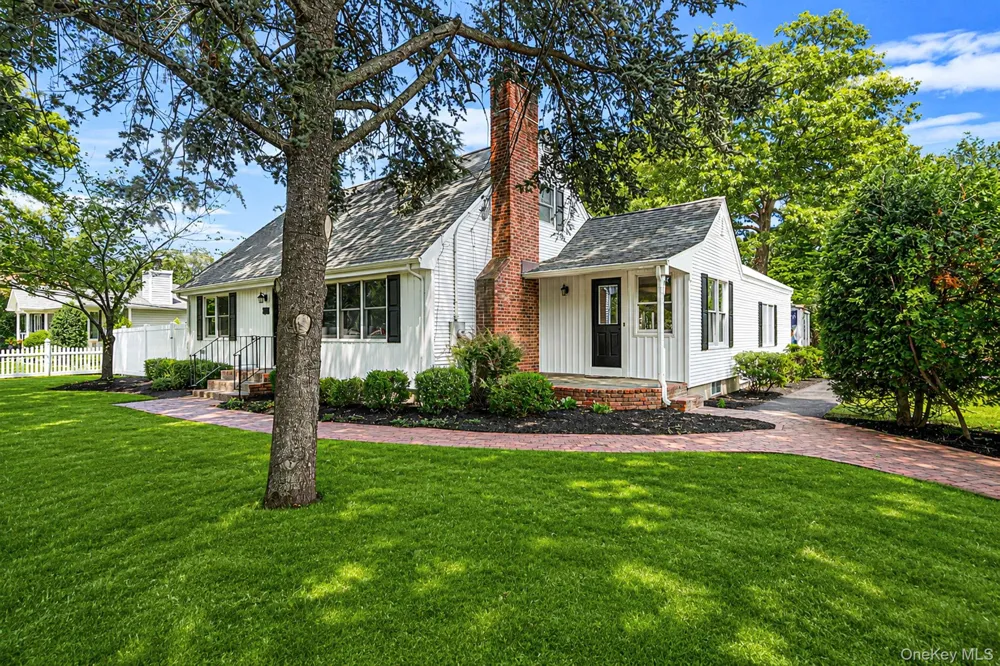 273 Cambon Avenue Saint James, NY 11780