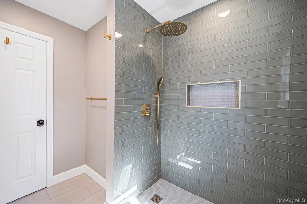273 Cambon Avenue Saint James, NY 11780
