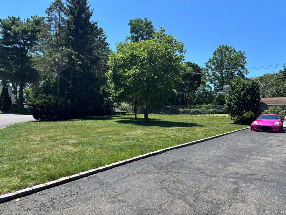 71 Willits Road Glen Cove, NY 11542