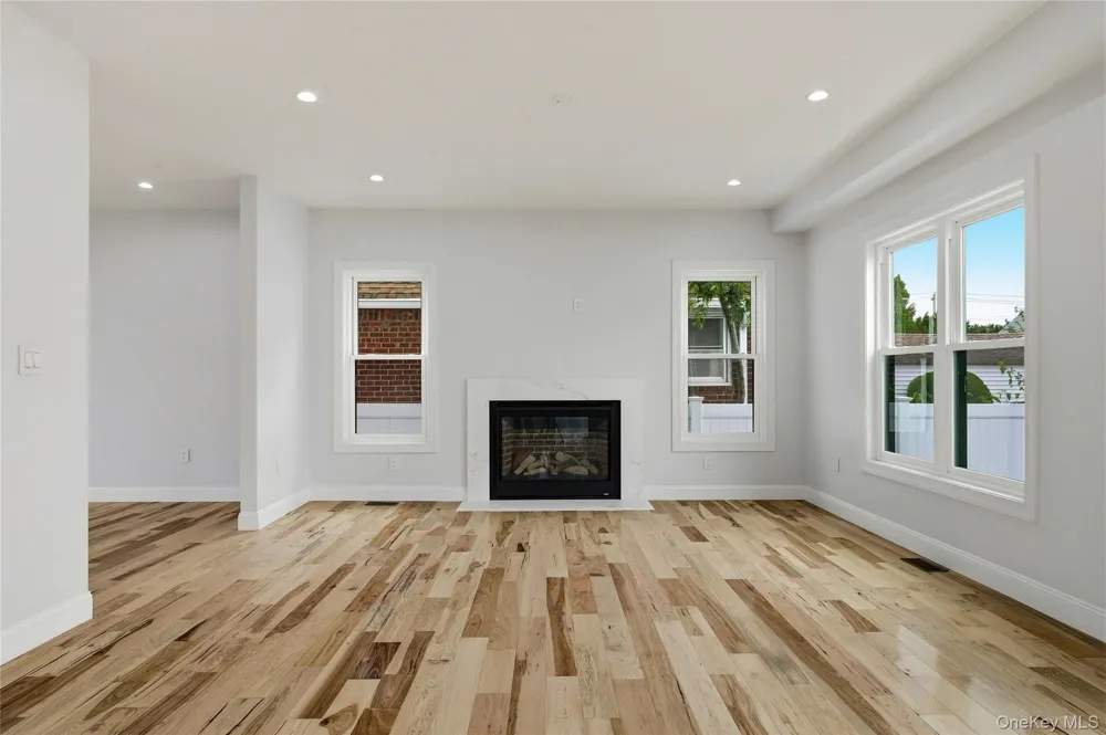 1104 Washington Avenue Westbury, NY 11590